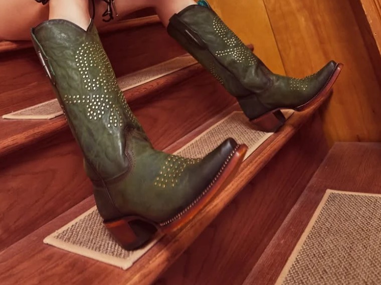 Women's western boots